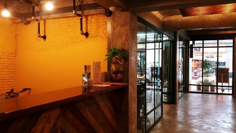 Zen Rooms Zleepmotion Bangkok Extérieur photo